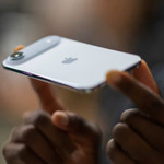 Quân bài chiến lược của Apple giữa thời kỳ người dùng “ngại” đổi điện thoại