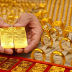 Giá vàng bật tăng sốc trước vía Thần Tài, chênh lệch cao cảnh báo rủi ro