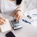 Gia đình trẻ Hà Nội thu nhập 50 triệu đồng/tháng vẫn “cháy túi”