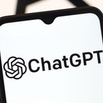 Làn sóng gỡ cài đặt ChatGPT tăng sốc vì cú bắt tay với quốc phòng Mỹ