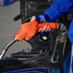 Đề xuất giảm thuế môi trường với xăng, dầu 