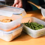 6 loại thực phẩm không nên bảo quản trong hộp nhựa