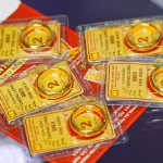 Vàng lình xình, sự cố website khiến SJC “trễ nhịp”