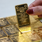 Báo động từ thị trường việc làm Mỹ, vàng chờ cú hích tăng giá