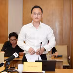 Ông Nguyễn Anh Cương, Phó Cục trưởng Cục Viễn thông thông tin tại họp báo