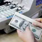 Tỷ giá USD hôm nay 12/5: USD ngân hàng tiếp đà tăng, chợ đen quay đầu giảm