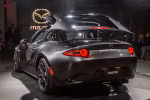 Mazda và mẫu xe “đáng tự hào”