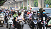 Theo thống kê, Hà Nội có khoảng 450.000 xe máy xăng trong Vành đai 1 