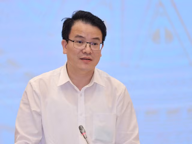 Thứ trưởng Bộ Kế hoạch và Đầu tư Trần Quốc Phương