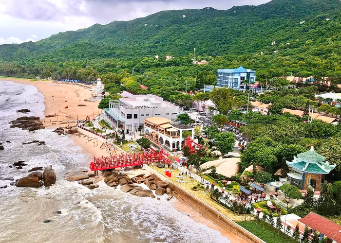 Trân Châu Beach & Resort nhìn từ trên cao