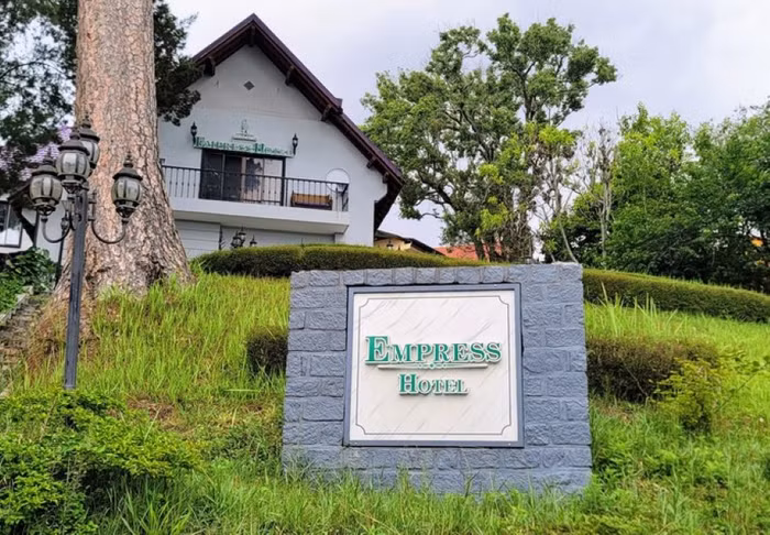 empress-1.jpg