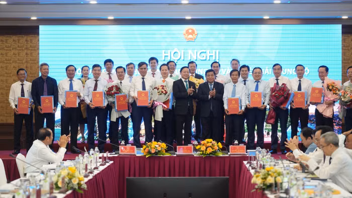 hndbsh2-1830.jpg