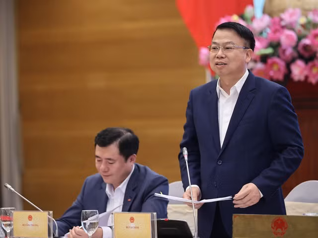 Thứ trưởng Bộ Tài chính Nguyễn Đức Chi