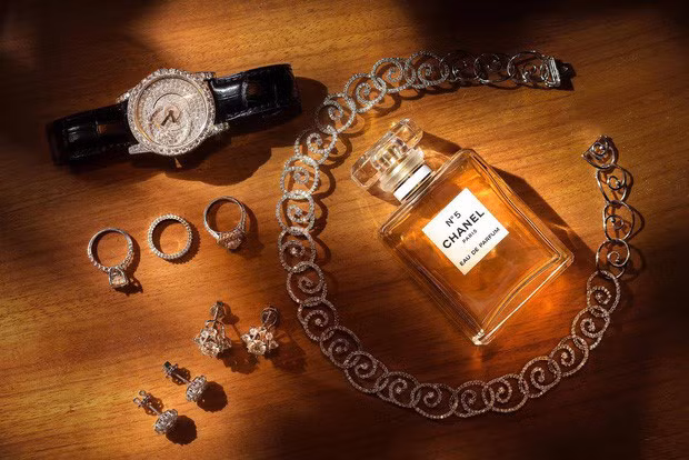 7 đám cưới cổ tích của giới nhà giàu Việt-16