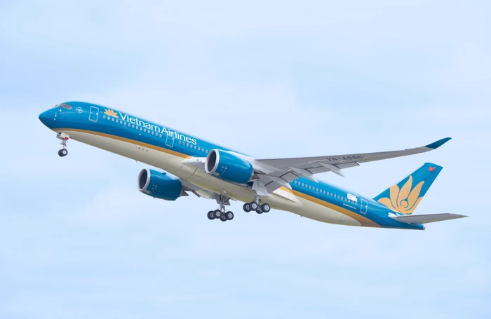 Tiếp tục báo lỗ hơn 2.200 tỷ đồng trong quý 3/2023, Vietnam Airlines lên tiếng giải trình