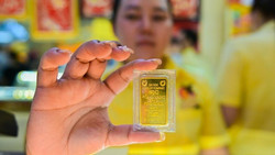 Giá vàng tăng dữ dội, phục hồi gần 13 triệu đồng chỉ sau 3 ngày