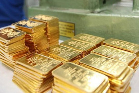 Giá vàng SJC tiếp tục phá kỷ lục, bán ra 124,7 triệu đồng/lượng