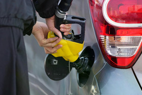 Áp lực giá xăng tại Đức: Thuế cao hay doanh nghiệp “đẩy giá”? 