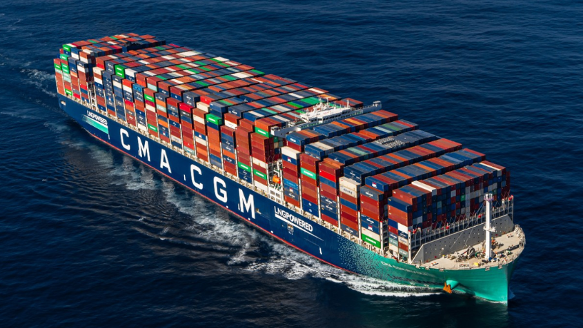 cma-cgm-tiep-tuc-gap-su-co-roi-container-o-ngoai-khoi-bien-nam-phi1.png