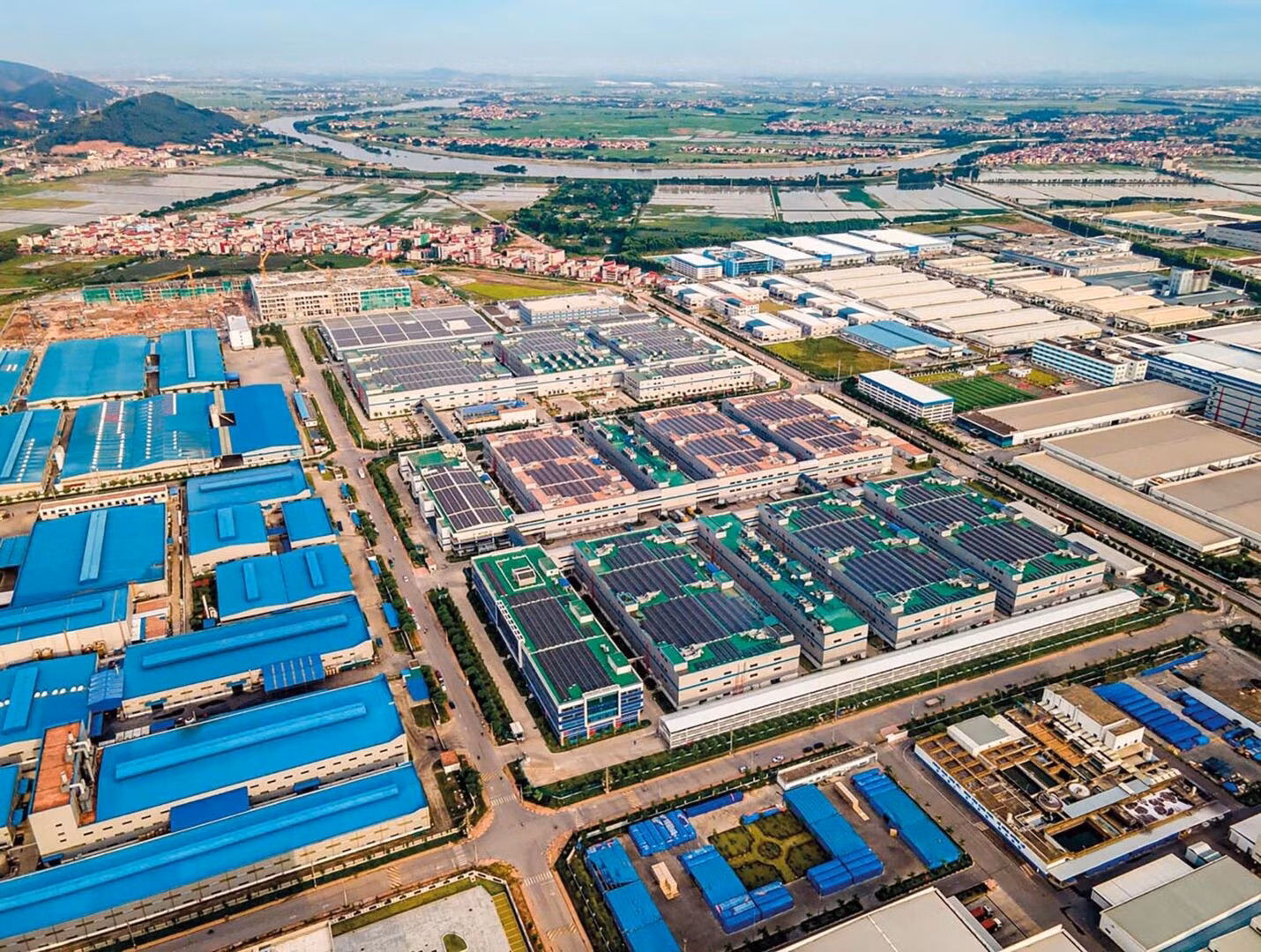 foxconn-1430x1080.jpg