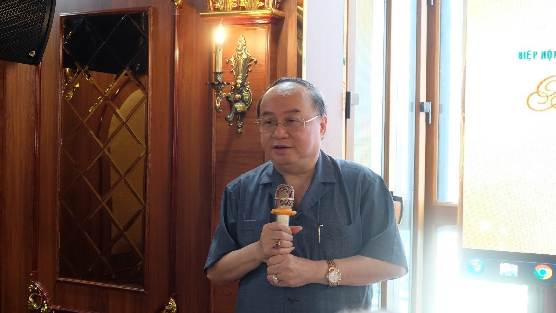 b7.jpg