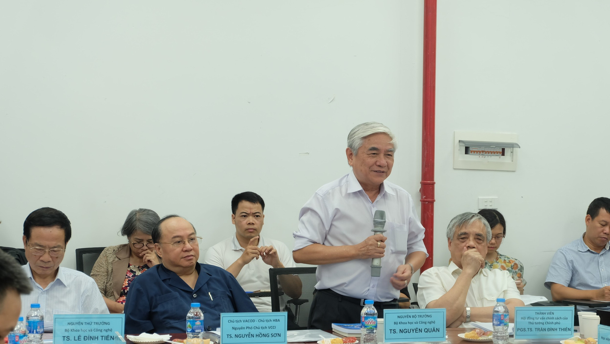 TS. Nguyễn Quân, nguyên Bộ trưởng Bộ Khoa học và Công nghệ, Chủ tịch Hiệp hội Tự động hóa Việt Nam r3.jpg