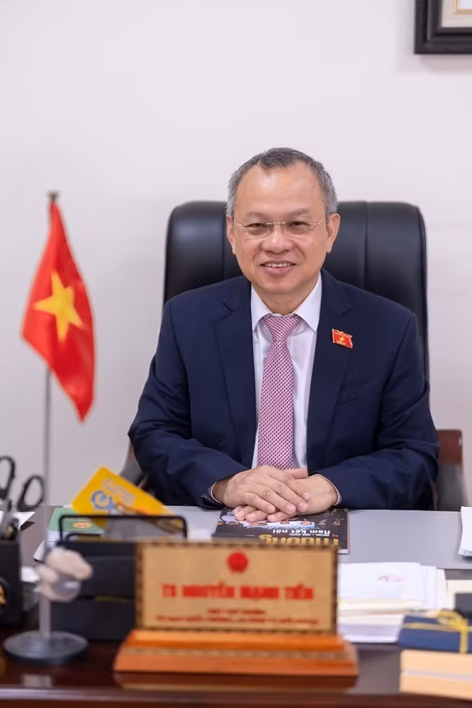ong-nguyen-manh-tien-qh.jpg