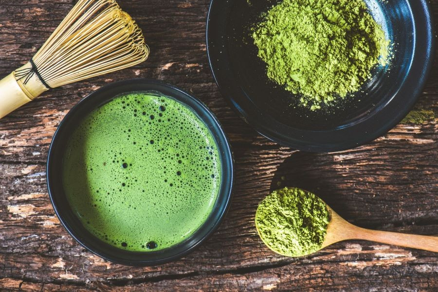 Đồ uống matcha và phong cách pha trà của Nhật Bản đang trở thành xu hướng rất phổ biến 10-su-that-thu-vi-ve-matcha-thuc-uong-noi-tieng-tai-nhat-ban-1.jpg