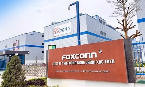 foxconn-vietnam.jpg