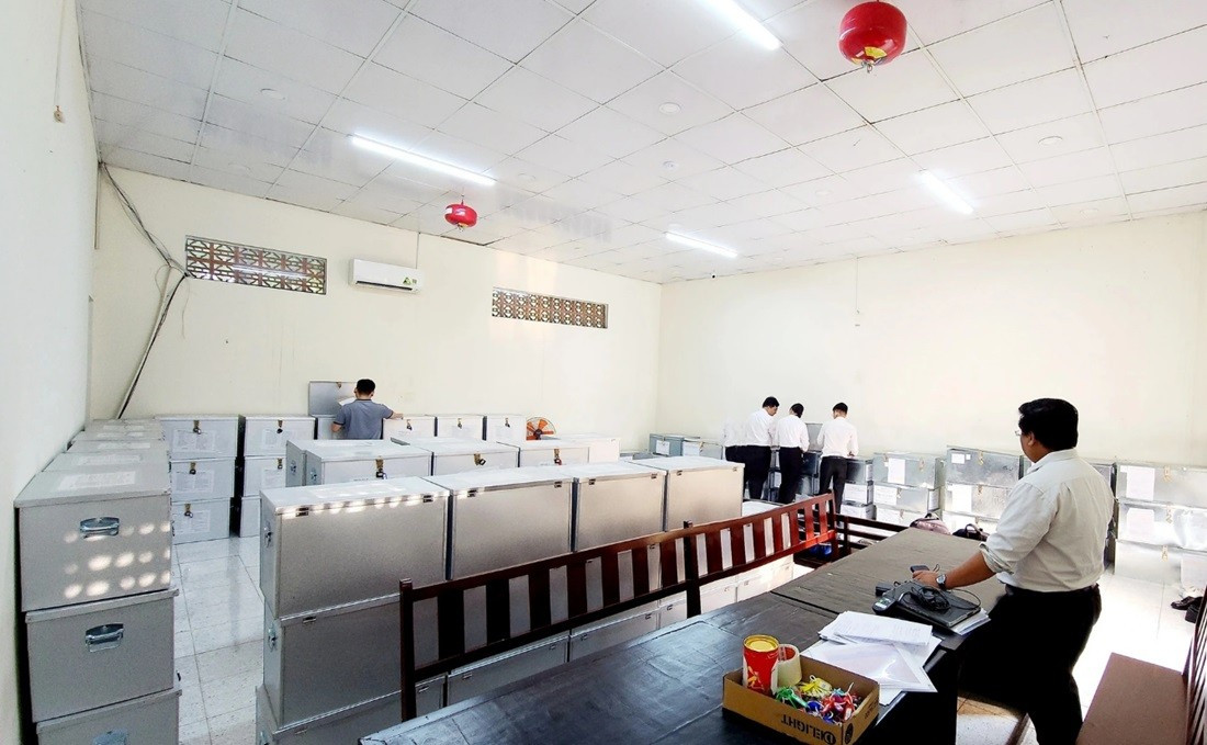 104 thùng hồ sơ, nặng khoảng 6 tấn với khoảng 1 triệu bút lục của vụ án Trương Mỹ Lan và đồng phạm chiếm đoạt tiền của SCB screenshot-2025-06-13-232754.jpg