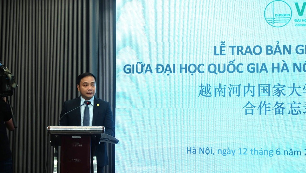 Phó Giám đốc Đại học Quốc gia Hà Nội Đào Thanh Trường dscf2670.jpg