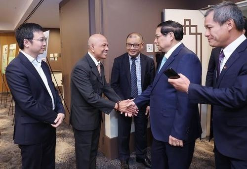 02-anh-ong-peter-hong-voi-thu-tuong.jpg