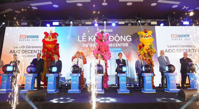 Lễ khởi động dự án Trung tâm Dữ liệu AIDC DeCenter