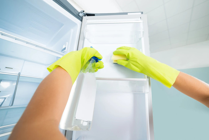 ukcs-cleaning-inside-fridge.jpg