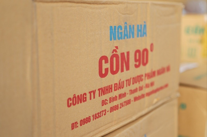 Công ty TNHH Đầu tư Dược phẩm Ngân Hà đã dán nhãn mác giả và phân phối cồn y tế ra thị trường, tiêu thụ tại nhiều tỉnh, thành phố trên cả nước