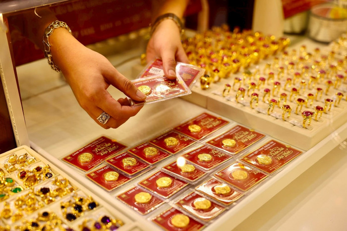 Vàng miếng biến động trái chiều, chênh lệch mua – bán thu hẹp còn 1 triệu đồng/lượng