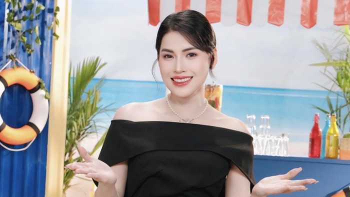Nữ TikToker Võ Hà Linh khẳng định sản phẩm mình review không hề nhận booking quảng cáo