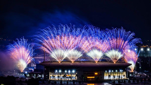 Màn tổng duyệt trình diễn pháo hoa trong khuôn khổ chương trình nghệ thuật đặc biệt "Dưới lá cờ vẻ vang của Đảng" vào tối 21/1