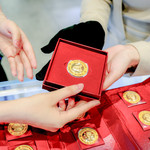 Giá vàng thế giới sẽ ra sao sau khi biến động mạnh chưa từng có trong lịch sử?