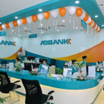 ABBank "im lặng" với lời kêu gọi hỗ trợ cho khách hàng bị ảnh hưởng bởi bão Yagi