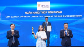 Tại Giải thưởng VDA 2025, TPBank được vinh danh chuyển đổi số xuất sắc với loạt giải pháp công nghệ App TPBank, Livebank 24/7, TPBank Biz, Ứng dụng chuyển đổi số nội bộ