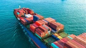 Khi doanh nghiệp tư nhân giải bài toán điểm nghẽn logistics 