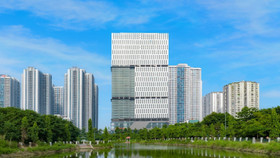 Tòa tháp văn phòng ROX Tower Goldmark City tại Tây Hà Nội