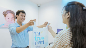 TH true mart hưởng ứng Ngày không sử dụng túi ni-lông 2025