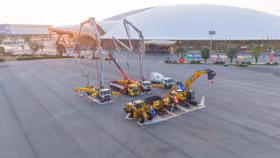 Khu trình diễn các cỗ máy công nghiệp khổng lồ ở khu vực ngoài trời VEC