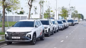 Hyundai đem đến sự kiện Hyundai Care Day nhiều xe cho khách hàng lái thử, trong đó có Hyundai Ioniq 5, Palisade, Santa Fe và các mẫu xe khác