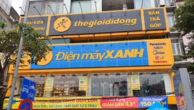 Thế Giới Di Động là một trong những nhà bán hàng đầu tiên đẩy mạnh hình thức bán trả góp, tạo nên làn sóng lan tỏa đến nhiều điểm bán khác, giúp người tiêu dùng được hưởng lợi