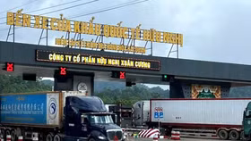 Hoạt động xuất nhập khẩu sôi động là một trong những nguyên nhân khiến thu ngân sách tỉnh Lạng Sơn 9 tháng năm 2024 tăng trưởng tốt