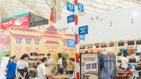 Check-in liền tay tại "vũ trụ trải nghiệm" Hội chợ Mùa thu 2025