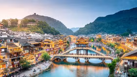 Châu Hồng Hà - Bí ẩn Vân Nam: Vùng đất sắc màu đầy mê hoặc